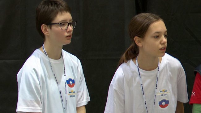 Breški učenci uspešni na tekmovanju v robotiki v Pragi