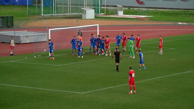 Na Ptuju smo videli kadetsko nogometno tekmo Slovenije in Poljske